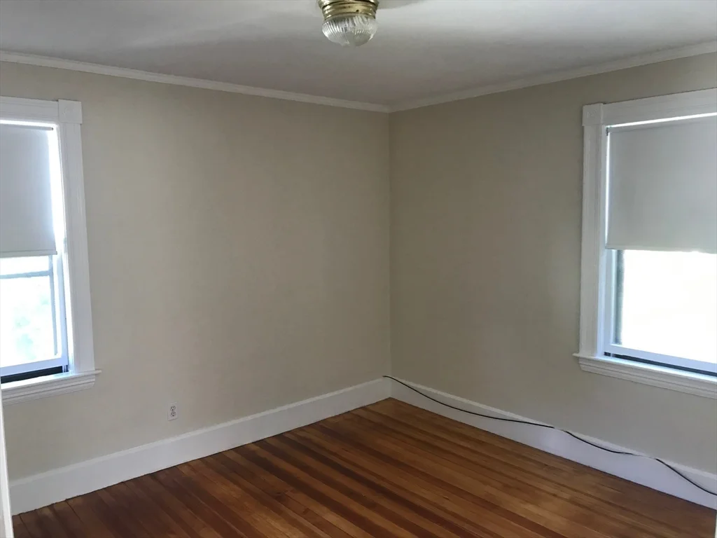 2 bed, 1 bath apartment for rent at 15 Hull St Unit 2, Belmont — photo 15 of 24