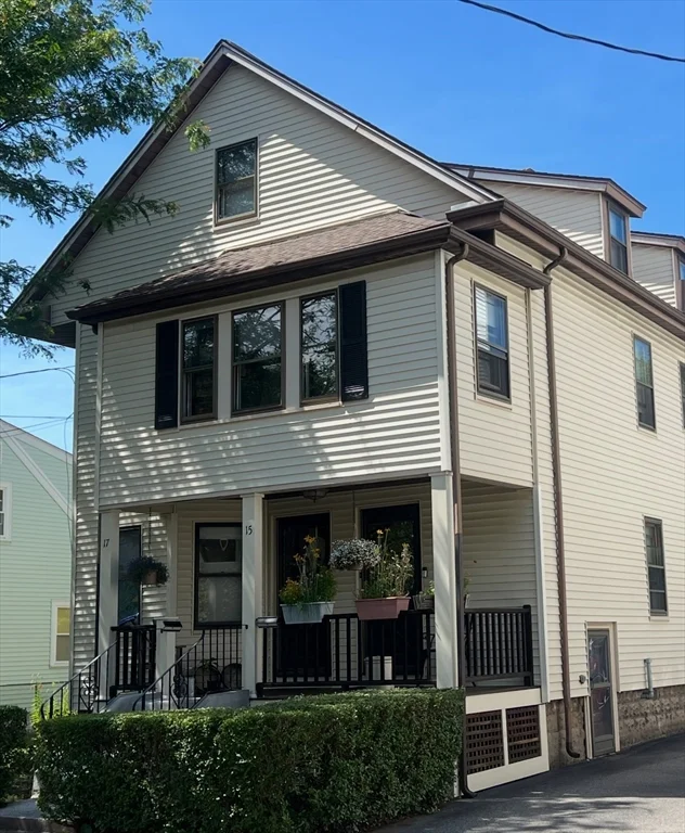 2 bed, 1 bath apartment for rent at 15 Hull St Unit 2, Belmont — photo 1 of 24