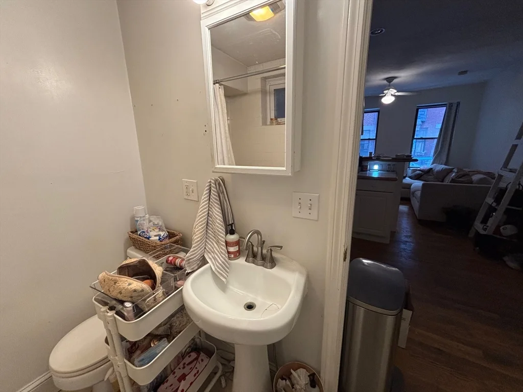 1 bed, 1 bath apartment for rent at 15 Irving St Unit 1, Beacon Hill — photo 10 of 10