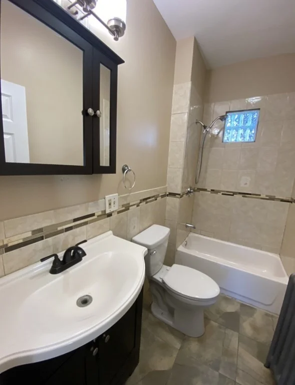 4 bed, 1 bath apartment for rent at 15 Jewett St Unit 2, Roslindale — photo 3 of 18