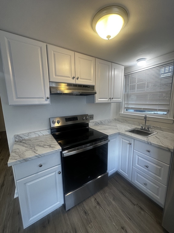 1 bed, 1 bath apartment for rent at 15 John Mooney Unit 1, Revere — photo 2 of 16