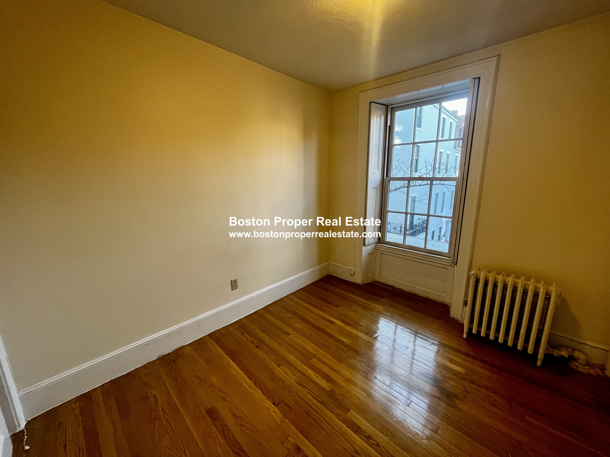 1 bed, 1 bath apartment for rent at 15 Joy St Unit 4, Beacon Hill — photo 4 of 8