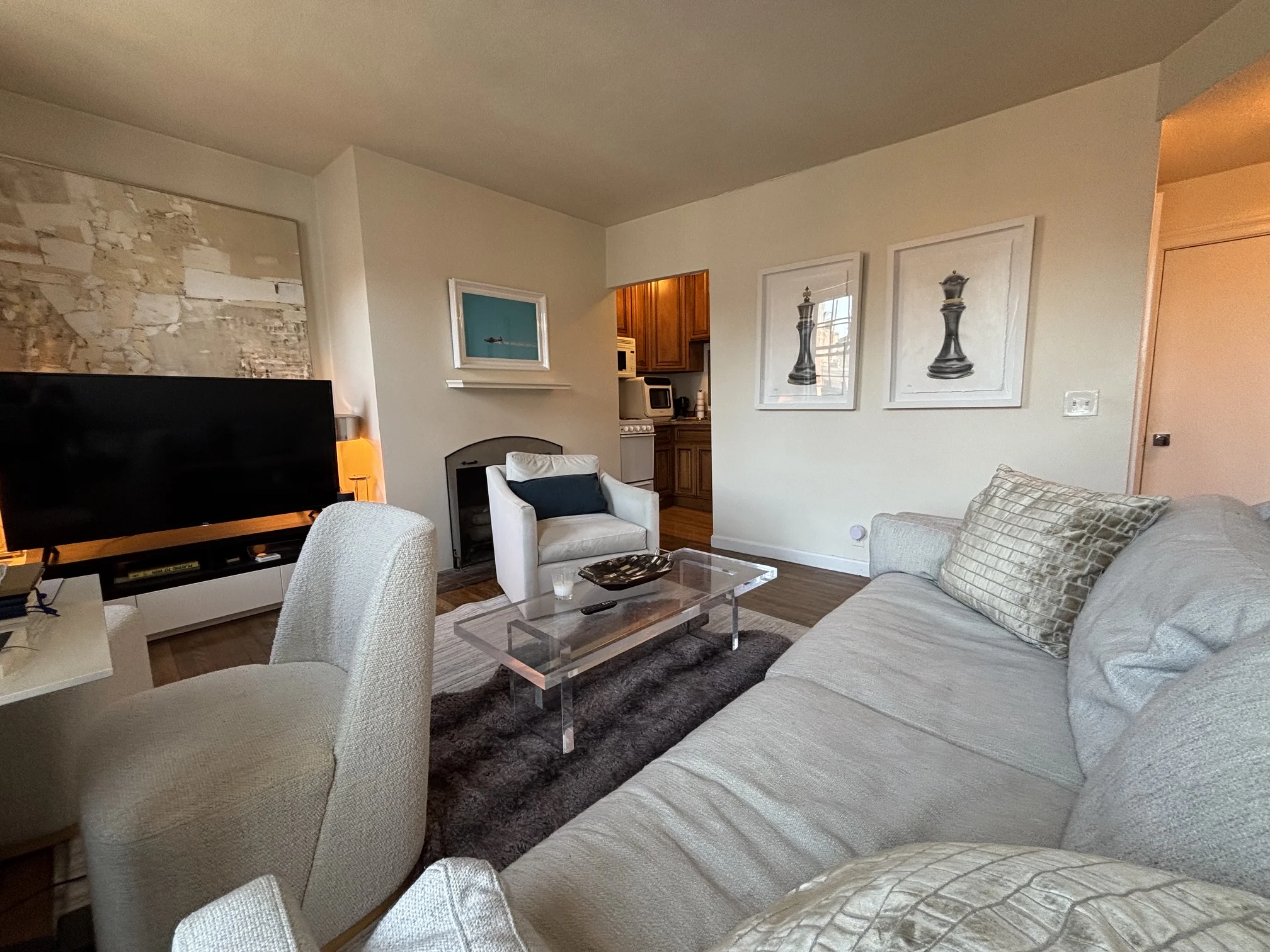 1 bed, 1 bath apartment for rent at 15 Joy St Unit 6, Beacon Hill — photo 4 of 12