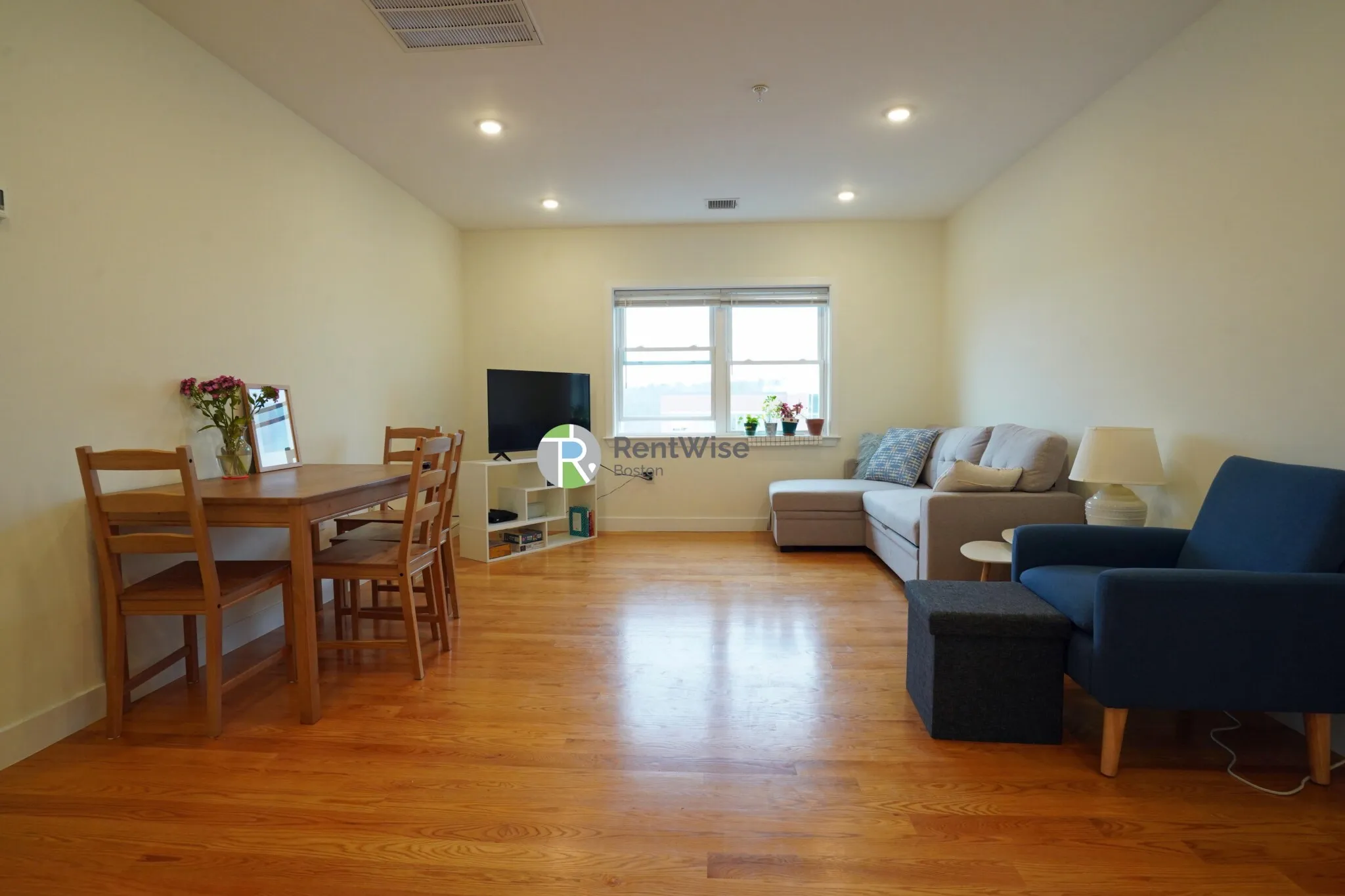 3 bed, 1 bath apartment for rent at 15 Kelley Ct Unit 3, Allston — photo 7 of 21