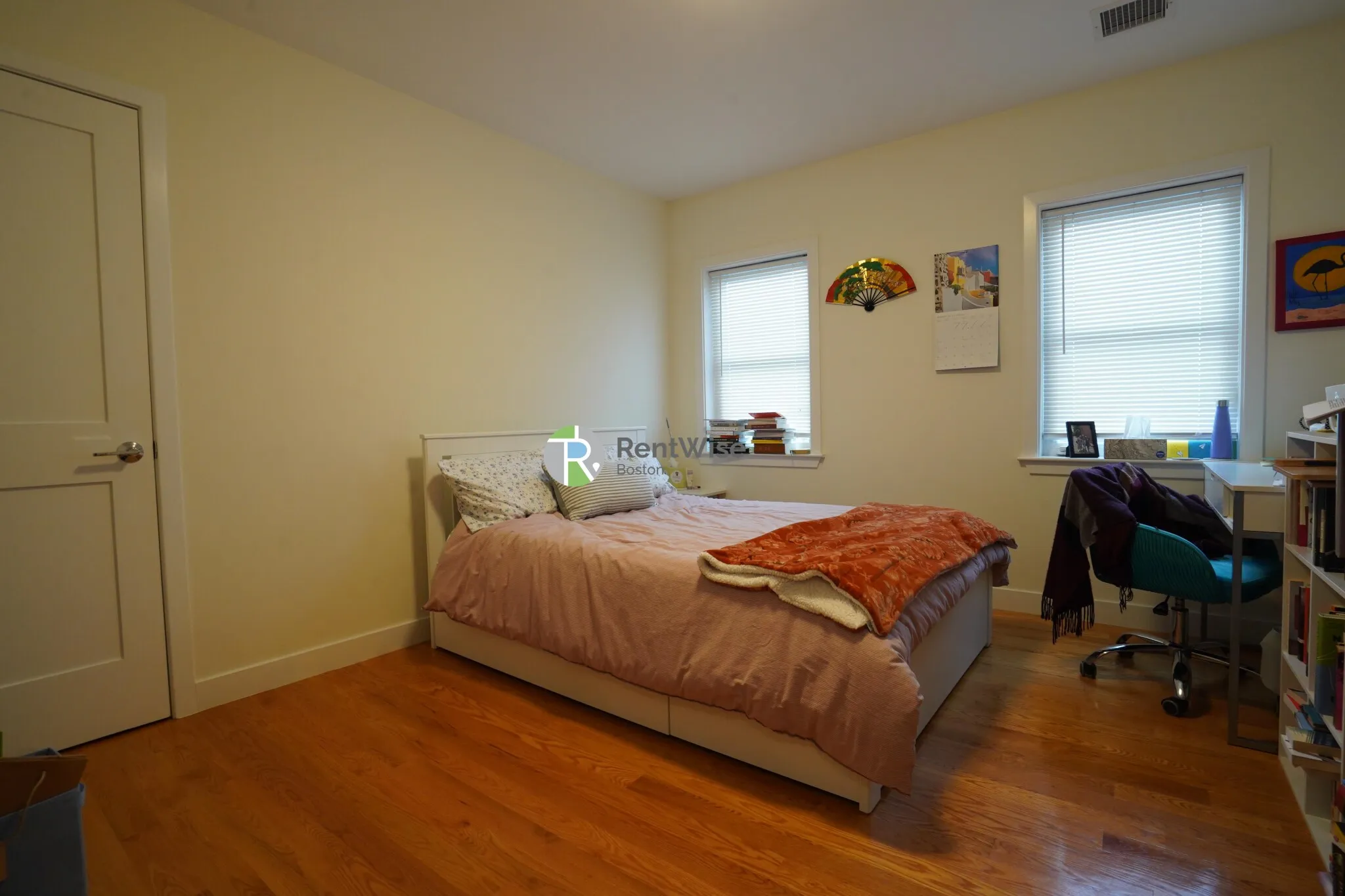3 bed, 1 bath apartment for rent at 15 Kelley Ct Unit 3, Allston — photo 10 of 21