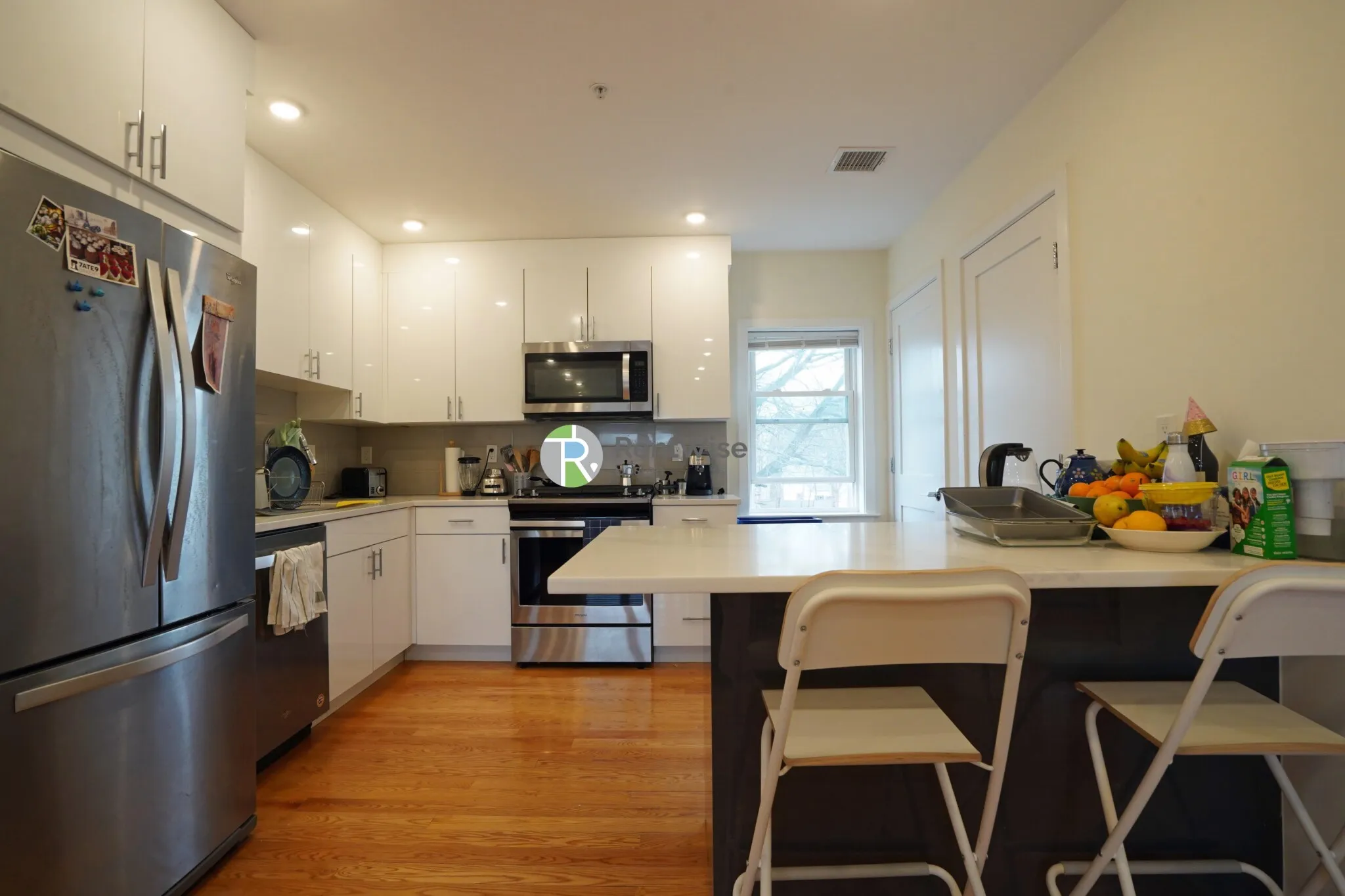3 bed, 1 bath apartment for rent at 15 Kelley Ct Unit 3, Allston — photo 1 of 21