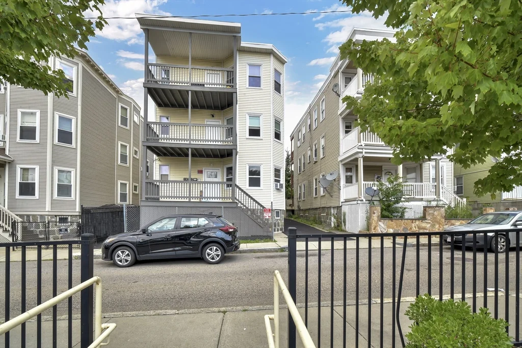 3 bed, 1 bath apartment for rent at 15 Kenberma Rd Unit 2, Dorchester — photo 1 of 19