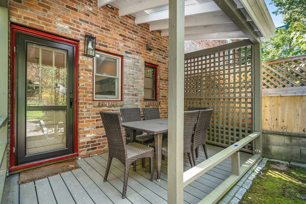 2 bed, 2 bath apartment for rent at 15 Kent Sq Unit 15, Brookline Village — photo 9 of 19