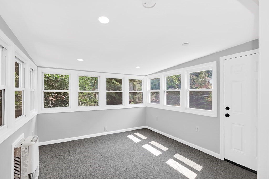 2 bed, 1 bath apartment for rent at 15 Knoll Unit 2, Roslindale — photo 9 of 23