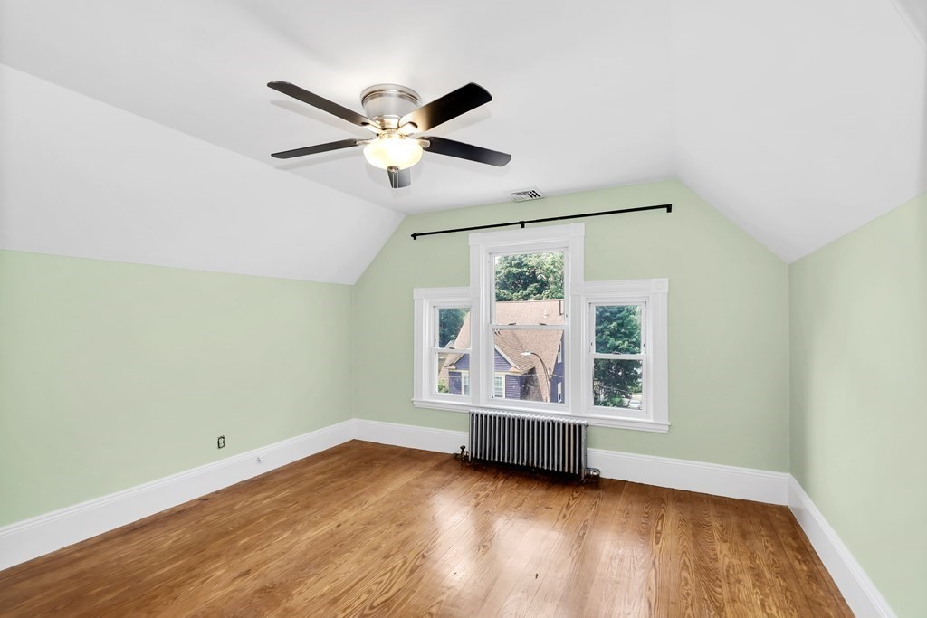 2 bed, 1 bath apartment for rent at 15 Knoll Unit 2, Roslindale — photo 15 of 23