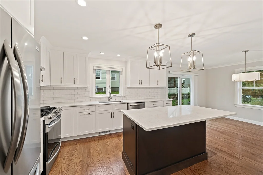 3 bed, 2 bath apartment for rent at 15 Lakeview Ave, Waltham — photo 14 of 34