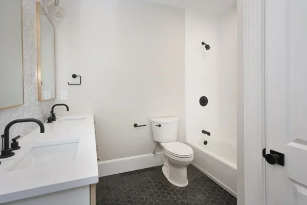 2 bed, 1 bath apartment for rent at 15 Lanark Rd Unit G, Brighton — photo 23 of 30