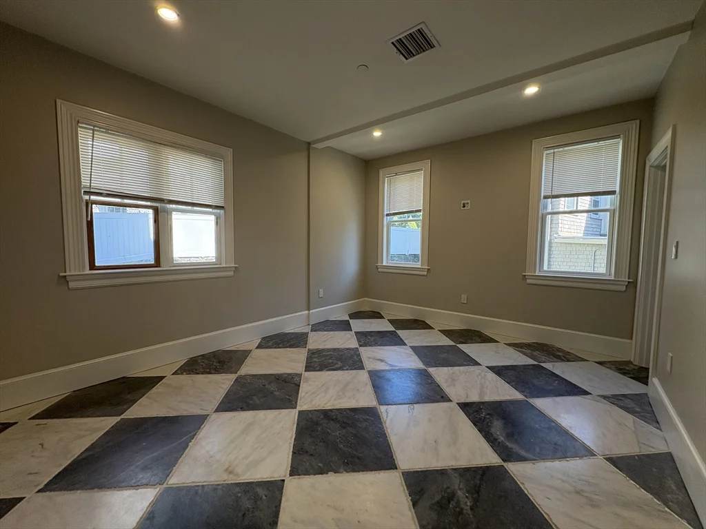 2 bed, 1 bath apartment for rent at 15 Lanark Rd Unit G, Brighton — photo 13 of 30
