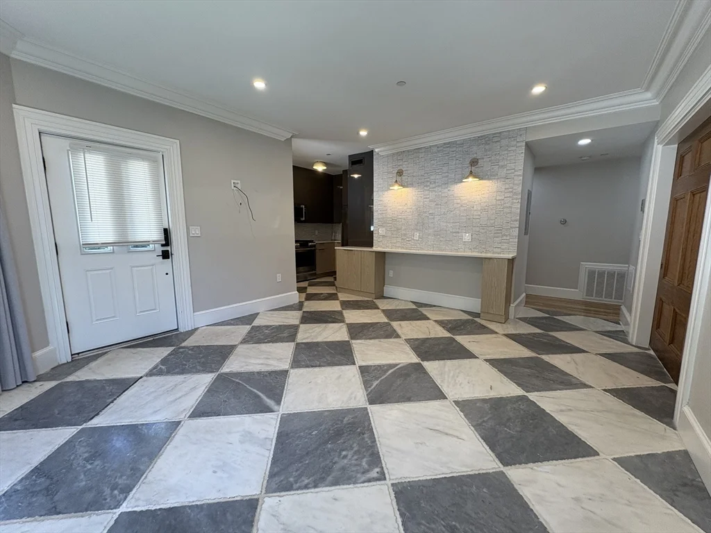 2 bed, 1 bath apartment for rent at 15 Lanark Rd Unit G, Brighton — photo 11 of 30