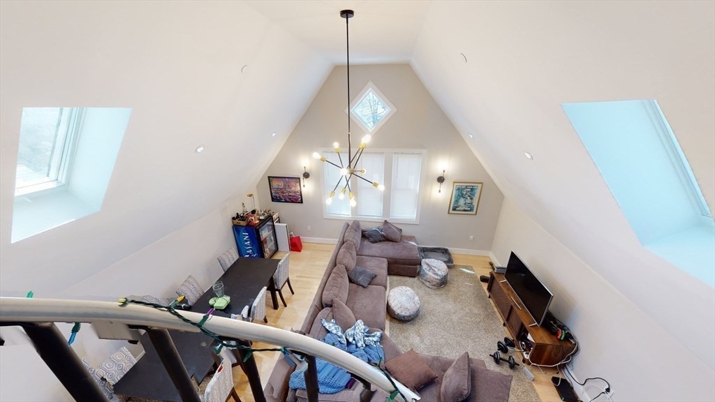 4 bed, 3 bath apartment for rent at 15 Lanark Rd Unit PH, Brighton — photo 5 of 9