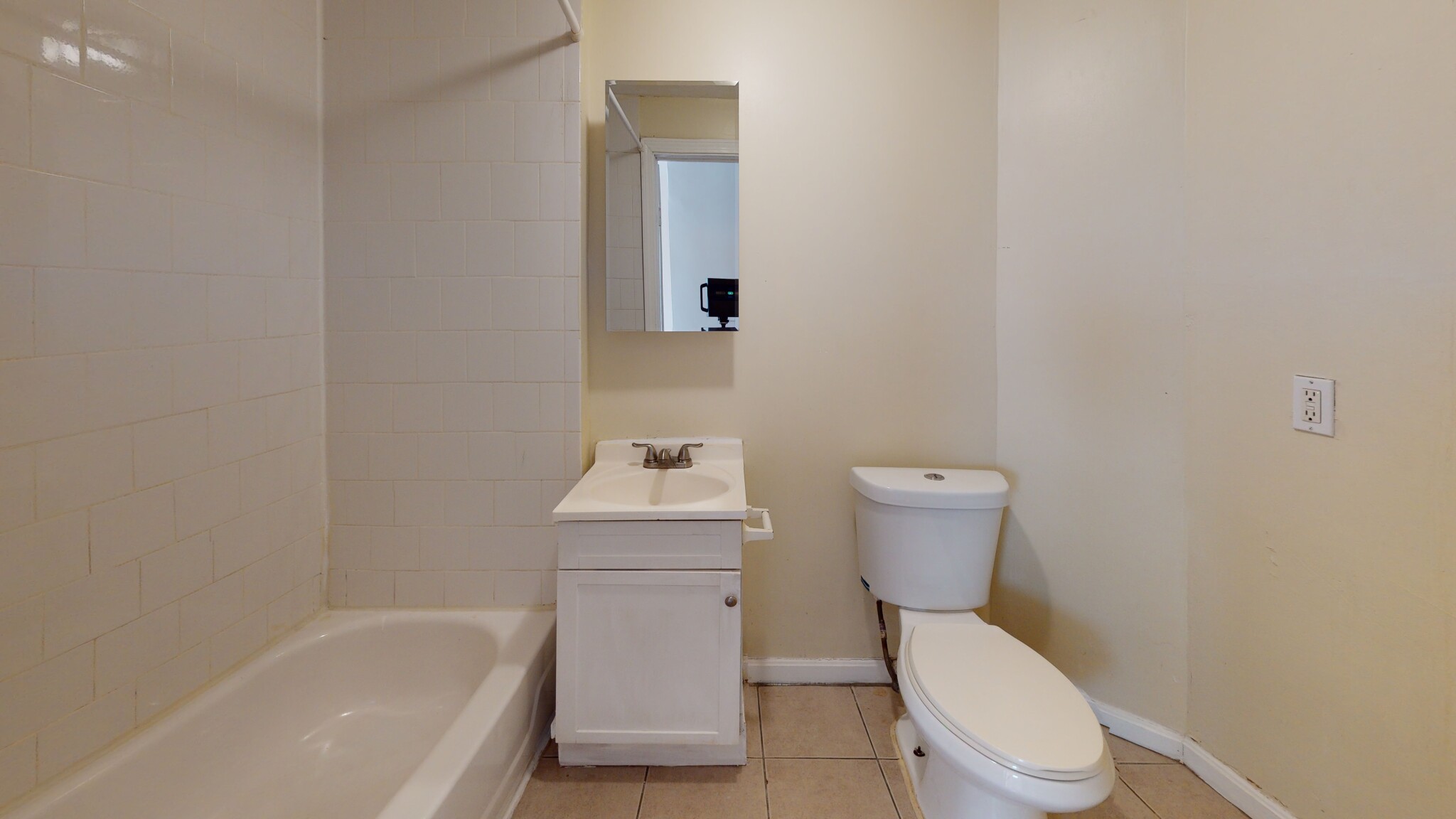 3 bed, 1 bath apartment for rent at 15 Langdon St Unit 15-2, Roxbury — photo 9 of 9