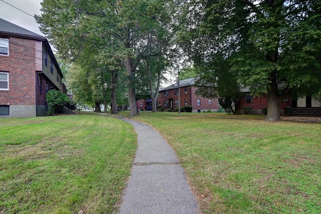 2 bed, 1 bath apartment for rent at 15 Langley Circle Unit 2, Quincy — photo 25 of 26