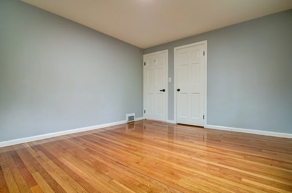 2 bed, 1 bath apartment for rent at 15 Langley Circle Unit 2, Quincy — photo 13 of 26