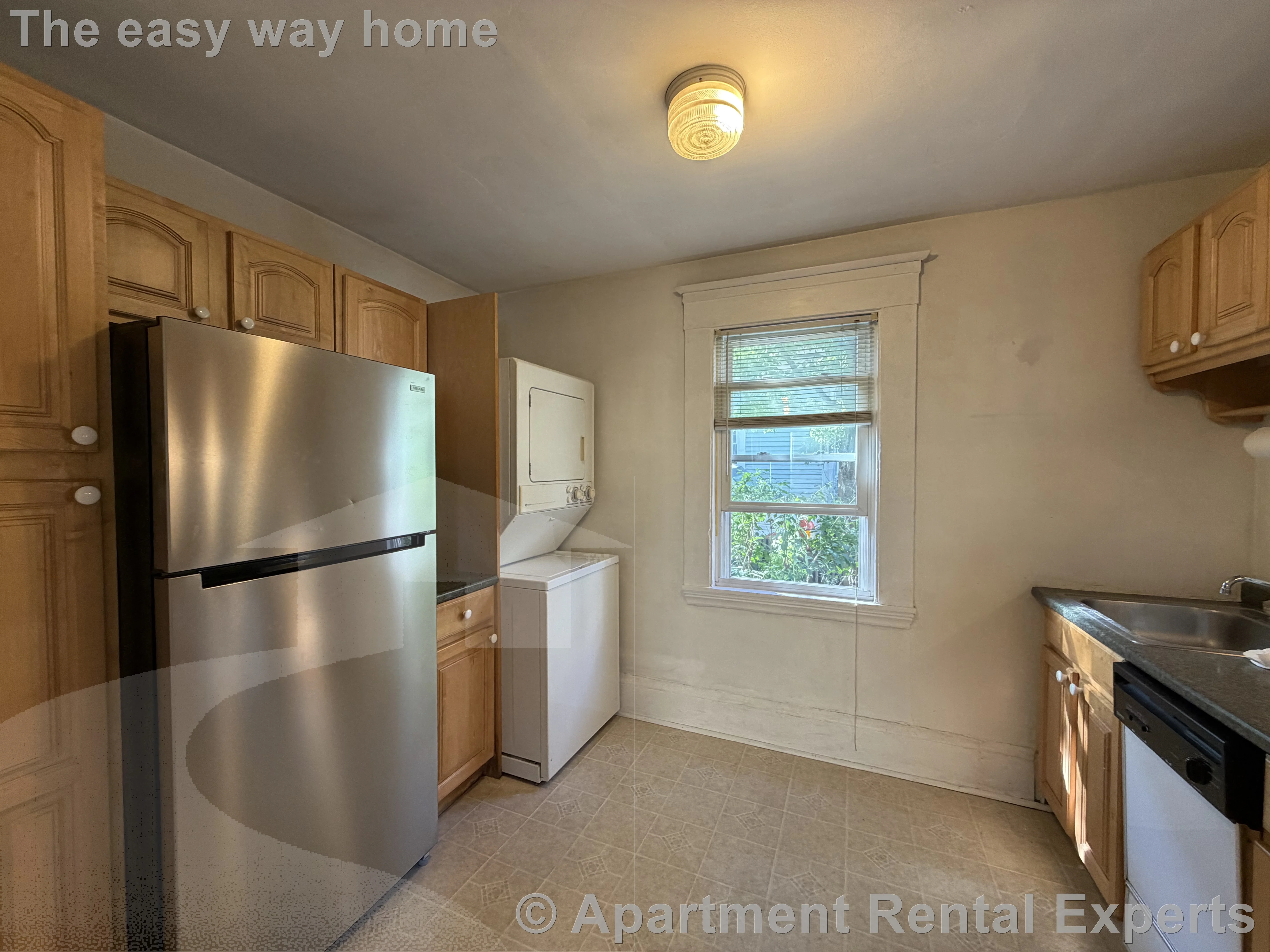 1 bed, 1 bath apartment for rent at 15 Laurel St, Cambridgeport — photo 3 of 12