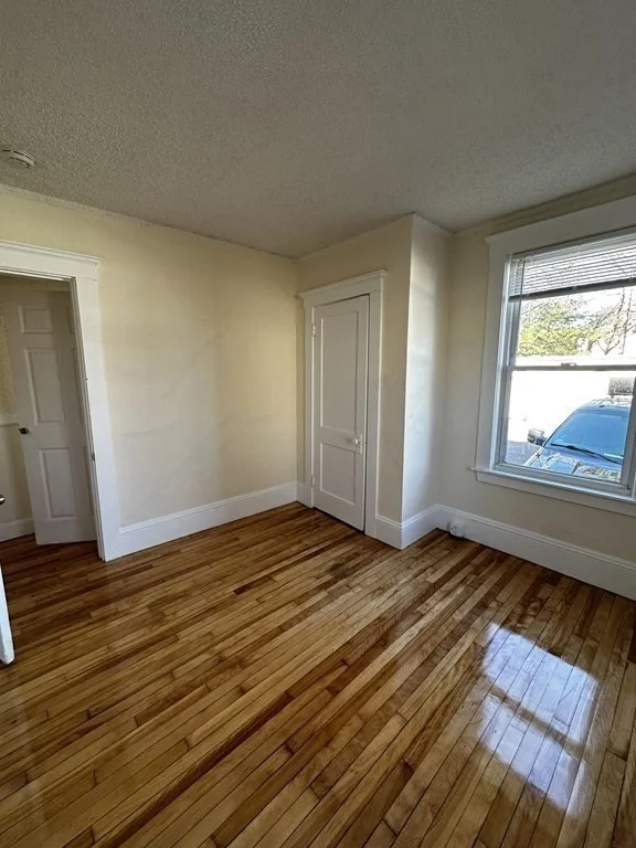 3 bed, 1 bath apartment for rent at 15 Leach Unit 1, Salem — photo 15 of 20