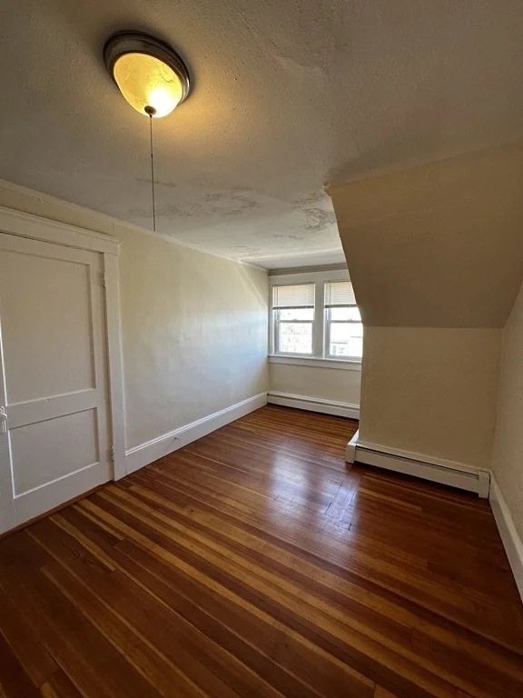 3 bed, 1 bath apartment for rent at 15 Leach Unit 3R, Salem — photo 11 of 17