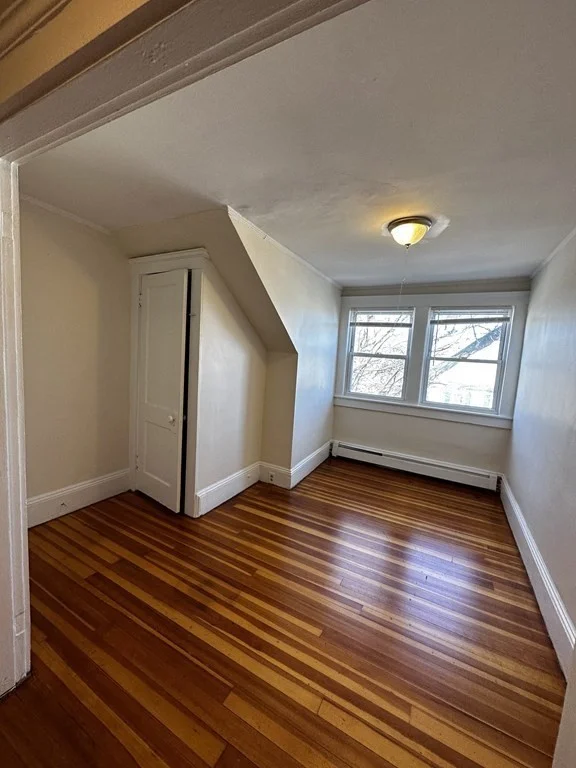 3 bed, 1 bath apartment for rent at 15 Leach Unit 3R, Salem — photo 3 of 17