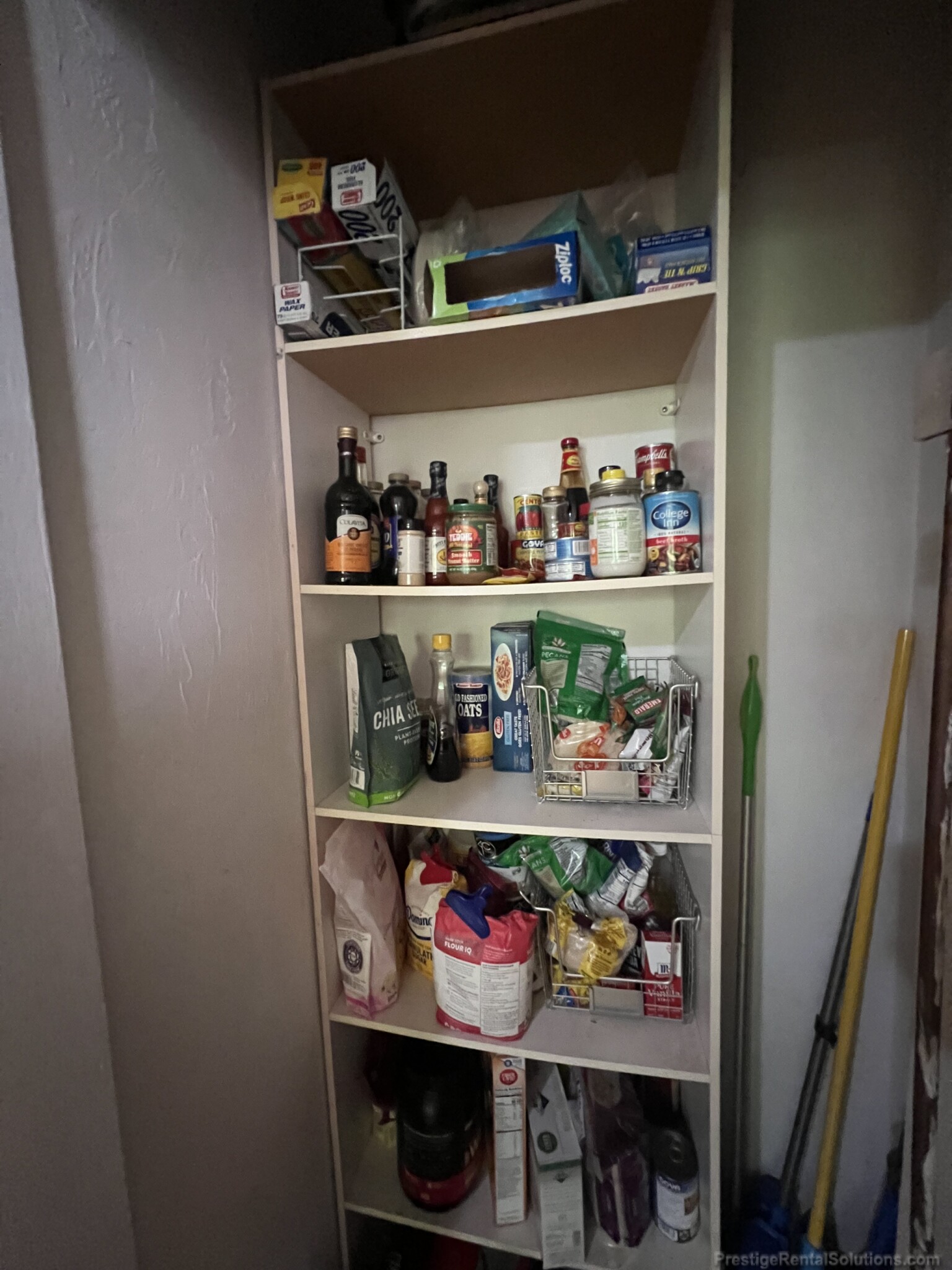 1 bed, 1 bath apartment for rent at 15 Lee St Unit 2L, Jamaica Plain — photo 7 of 14