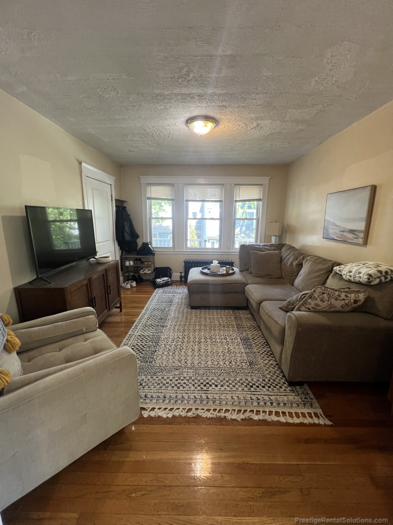 1 bed, 1 bath apartment for rent at 15 Lee St Unit 2L, Jamaica Plain