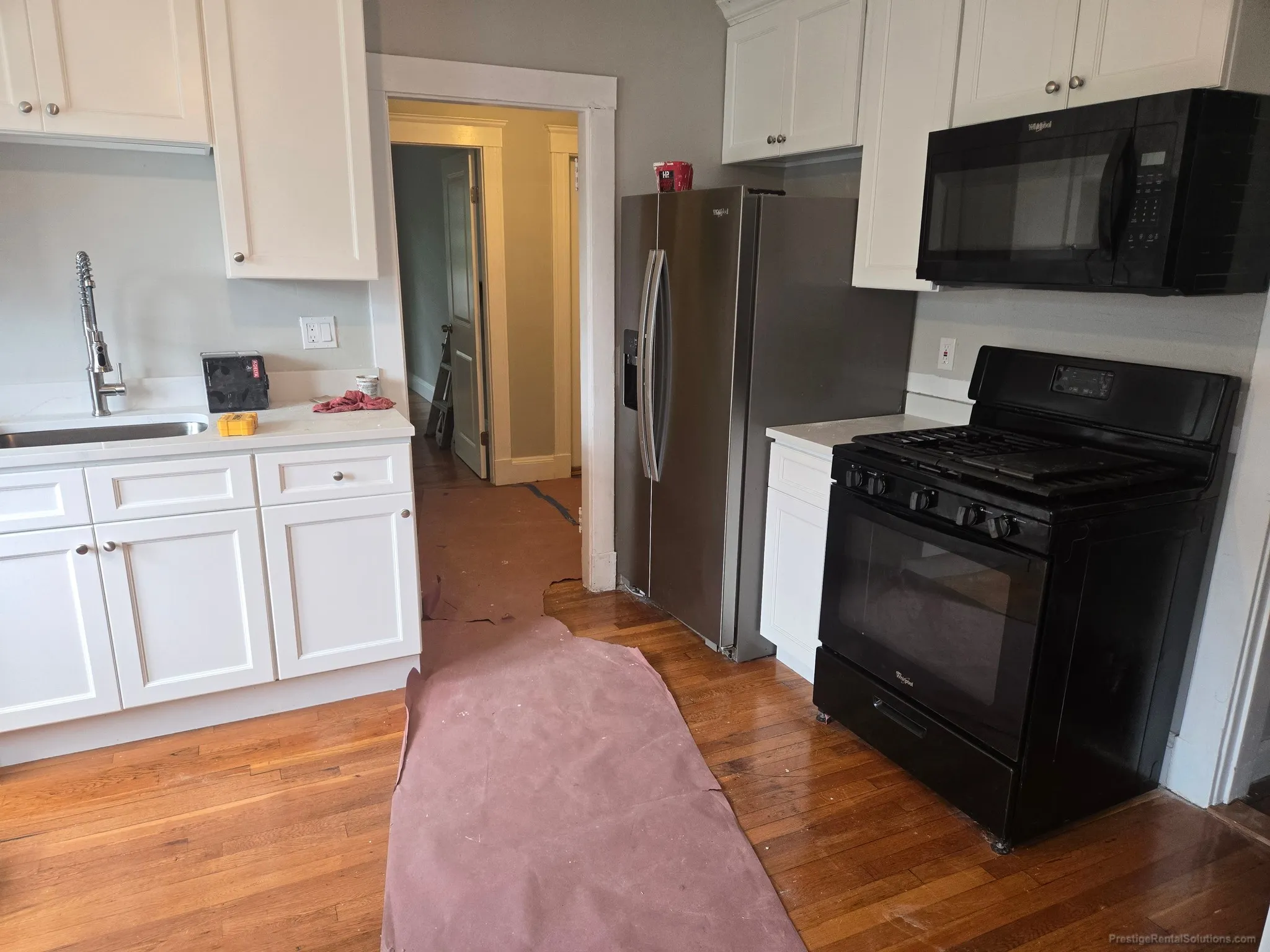 1 bed, 1 bath apartment for rent at 15 Lee St Unit 3L, Jamaica Plain — photo 2 of 17