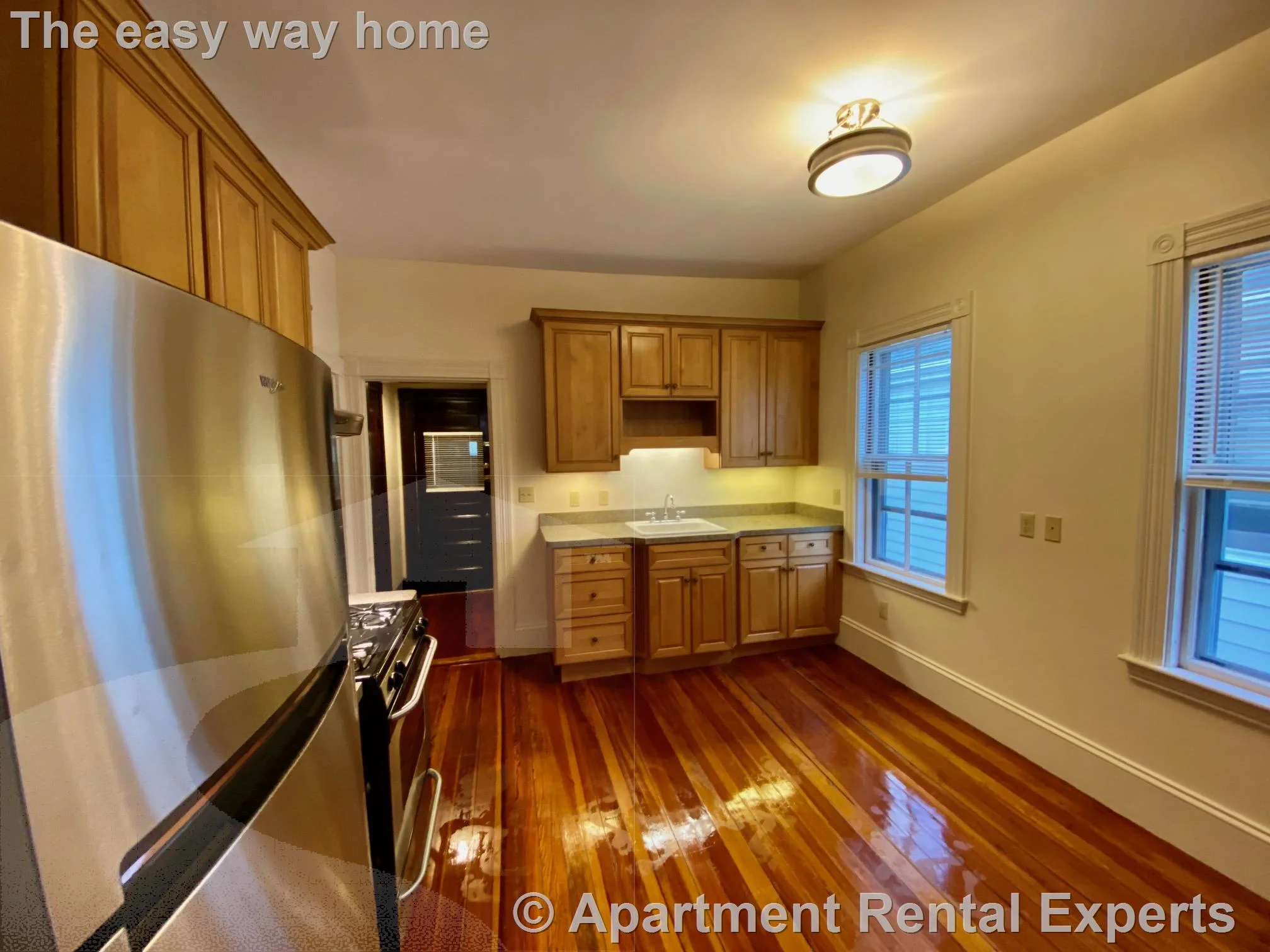 2 bed, 1 bath apartment for rent at 15 Lesley Ave Unit 2, Davis Square — photo 2 of 15
