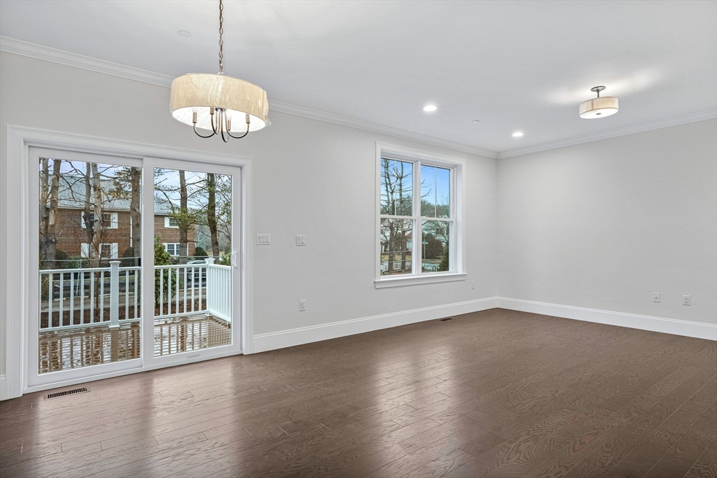 3 bed, 2 bath apartment for rent at 15 Lily Pond Ln Unit 15, Lexington — photo 12 of 31