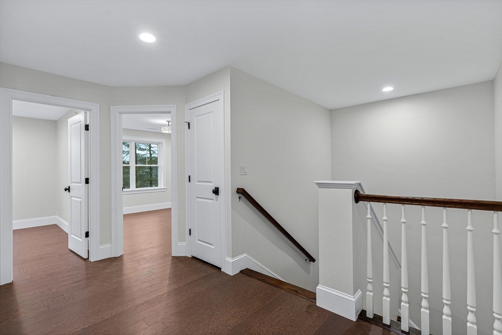 3 bed, 2 bath apartment for rent at 15 Lily Pond Ln Unit 15, Lexington — photo 23 of 31