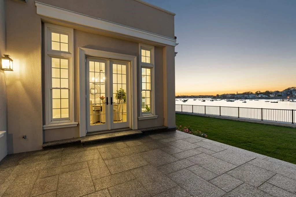 4 bed, 3 bath apartment for rent at 15 Lincoln House Ave Unit 15, Swampscott — photo 34 of 40