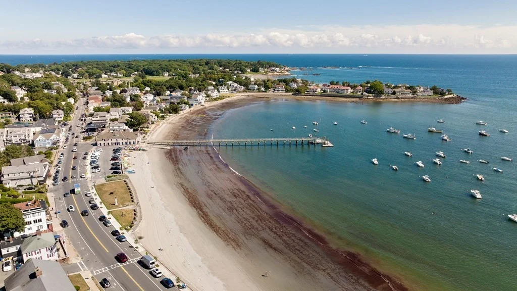 4 bed, 3 bath apartment for rent at 15 Lincoln House Ave Unit 15, Swampscott — photo 32 of 40