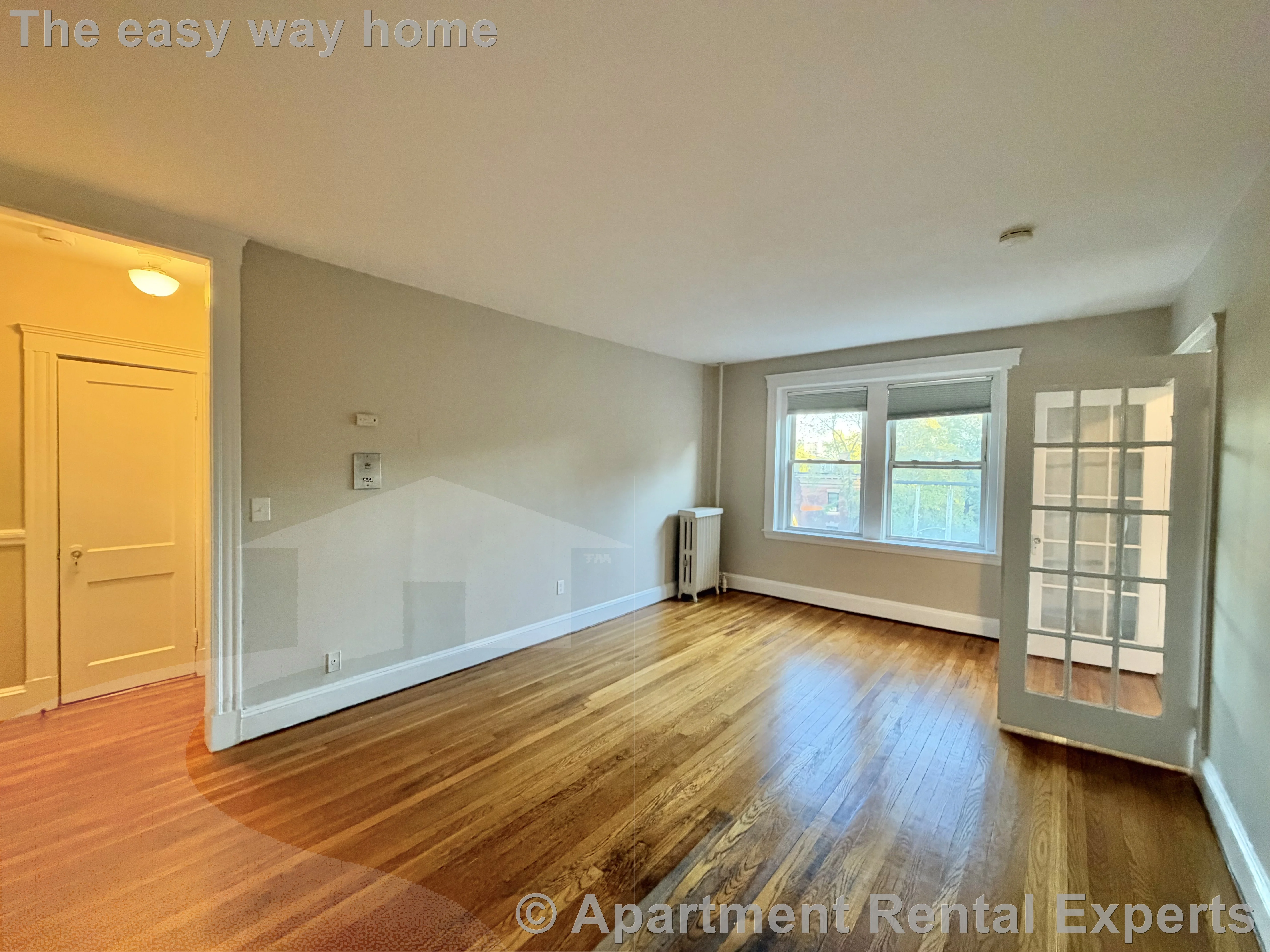 Studio bed, 1 bath apartment for rent at 15 Linnaean St Unit 15, Porter Square — photo 7 of 10