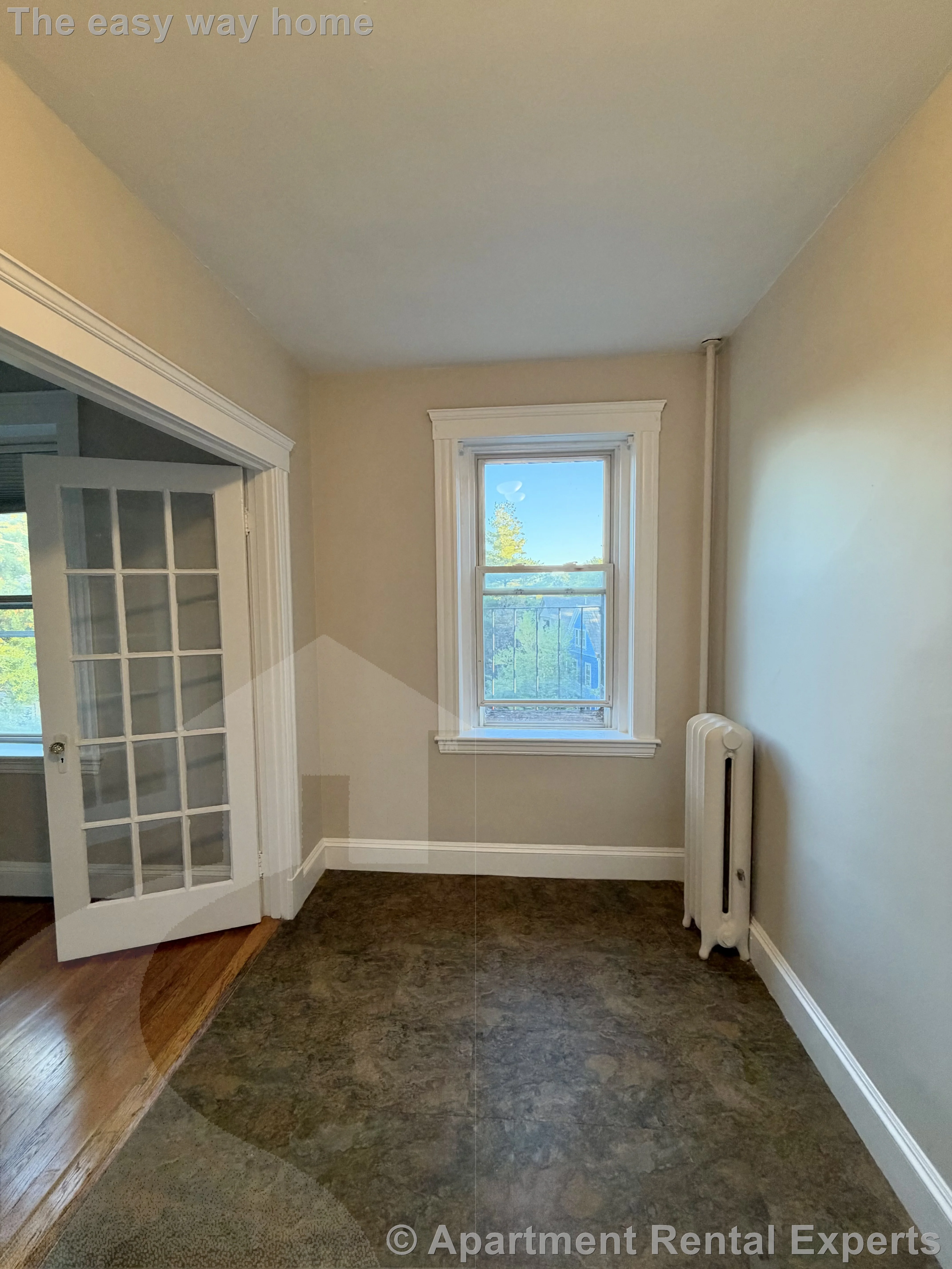 Studio bed, 1 bath apartment for rent at 15 Linnaean St Unit 15, Porter Square — photo 3 of 10