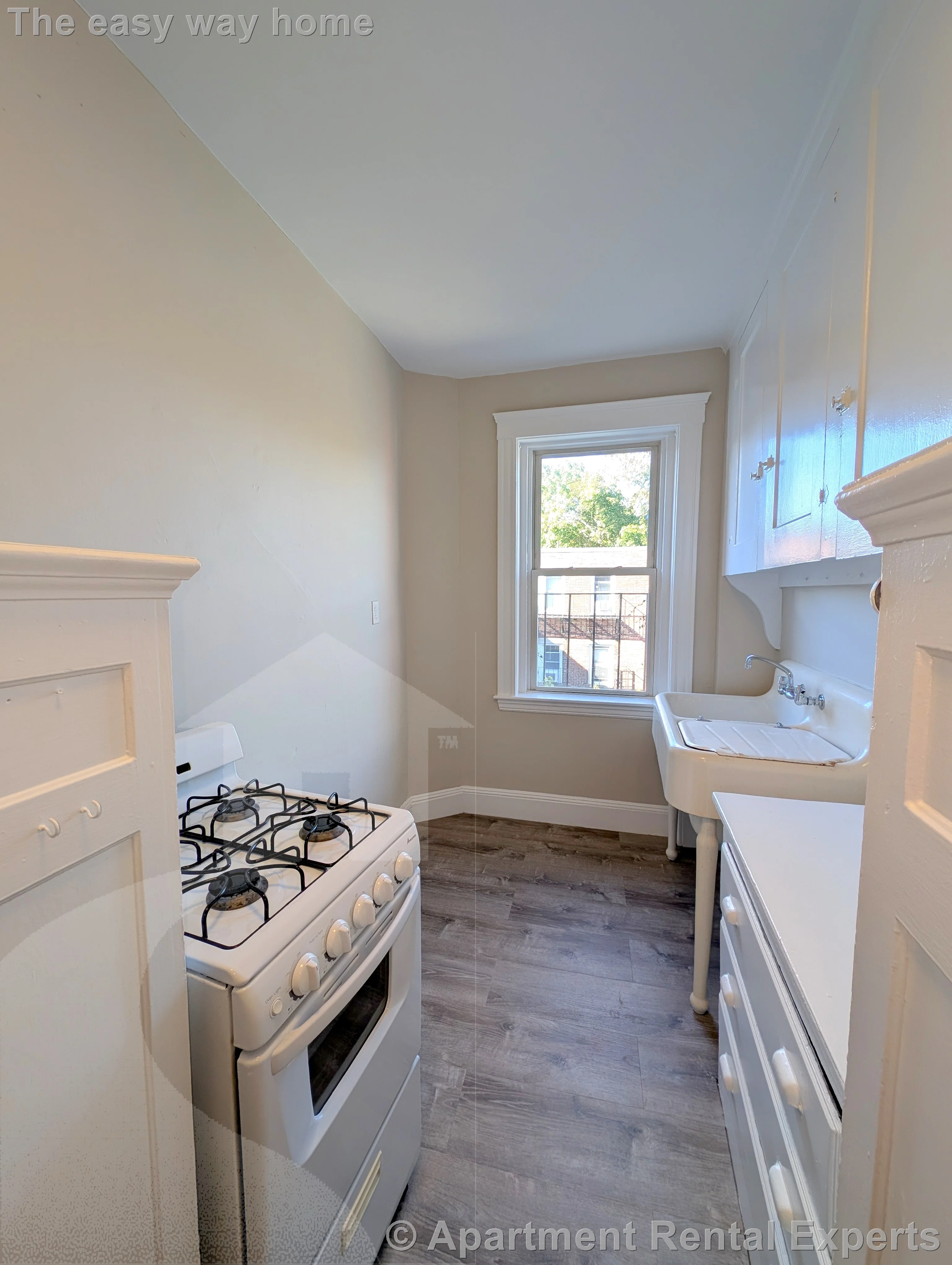 1 bed, 1 bath apartment for rent at 15 Linnaean St Unit 18, Neighborhood Nine — photo 3 of 15