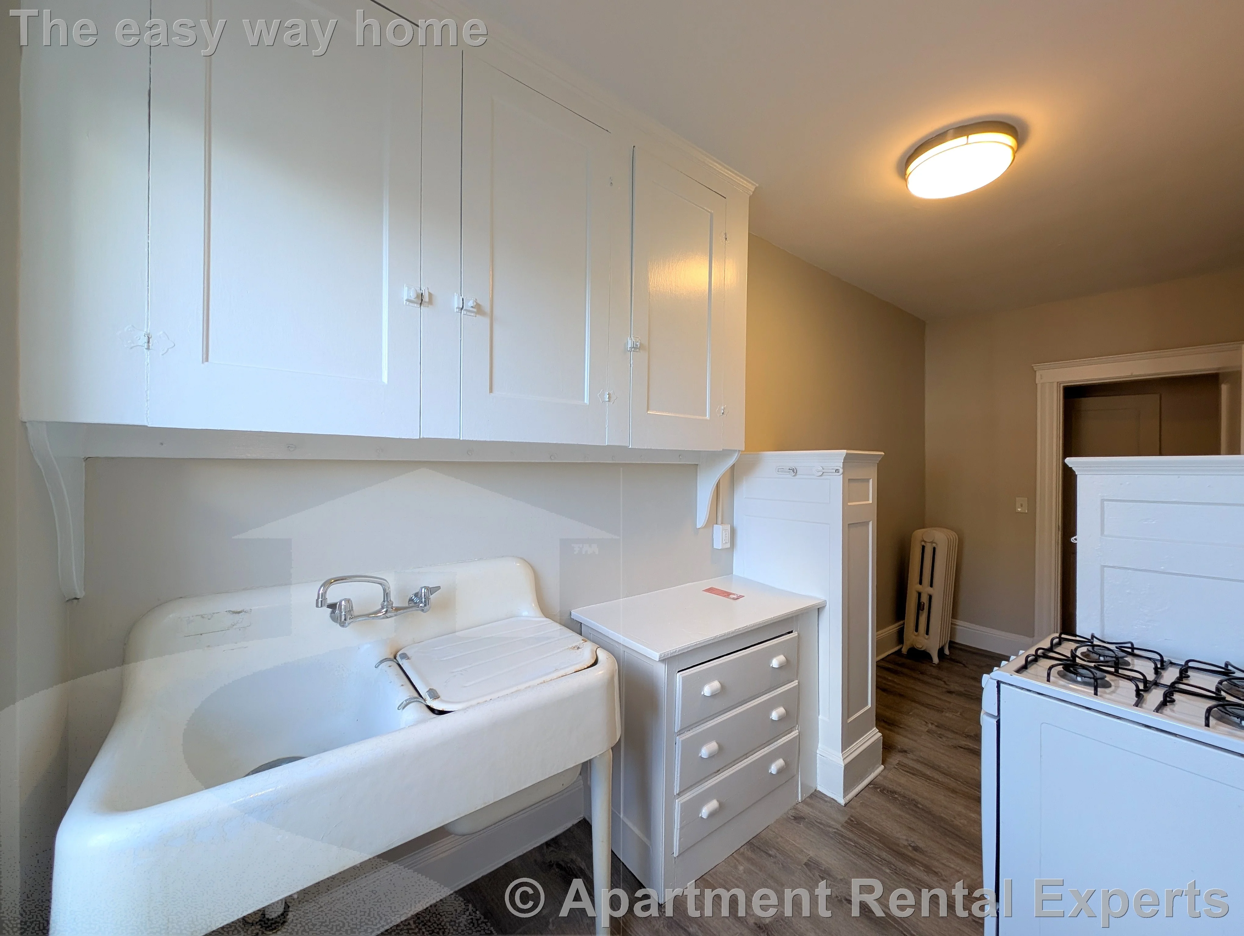 1 bed, 1 bath apartment for rent at 15 Linnaean St Unit 18, Neighborhood Nine — photo 4 of 15