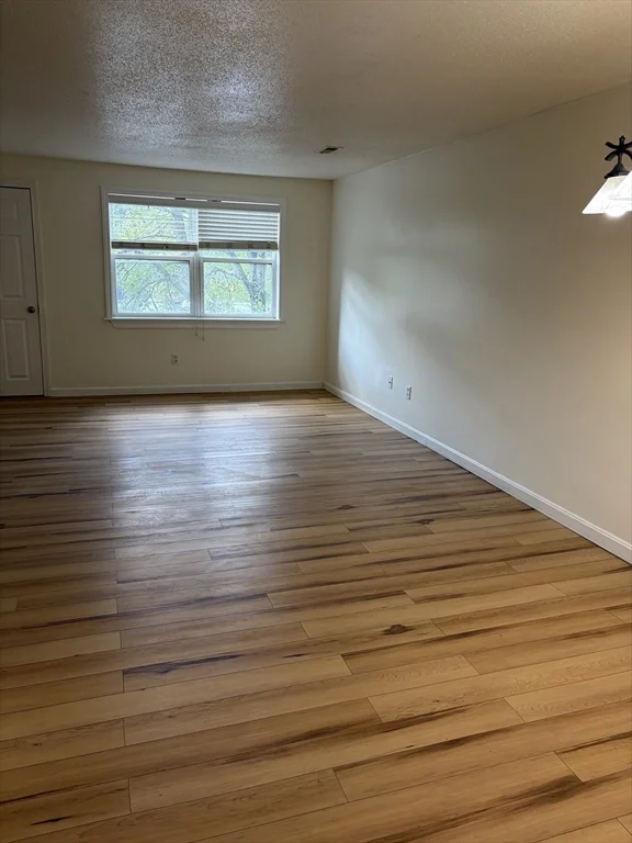 2 bed, 1 bath apartment for rent at 15 Longworth Ave Unit 223, Brockton — photo 4 of 9
