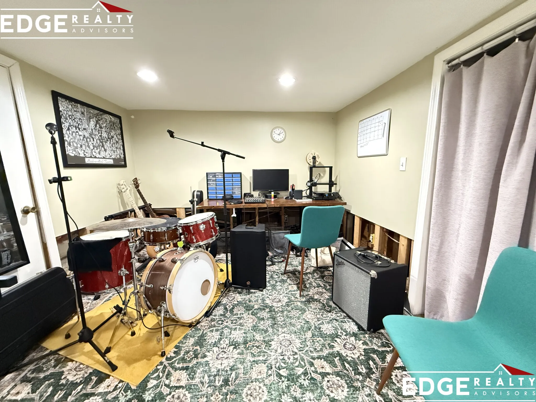 1 bed, 1 bath apartment for rent at 15 Lyons St Unit 1, Strawberry Hill — photo 8 of 9
