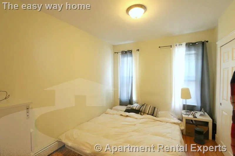 3 bed, 1 bath apartment for rent at 15 Magnus Ave Unit 3, Union Square — photo 15 of 20