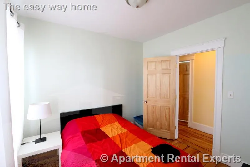 3 bed, 1 bath apartment for rent at 15 Magnus Ave Unit 3, Union Square — photo 12 of 20