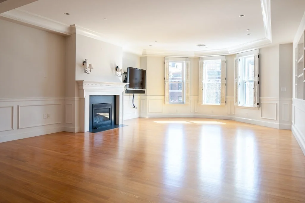 3 bed, 3 bath apartment for rent at 15 Marlborough St Unit 4, Back Bay — photo 3 of 24