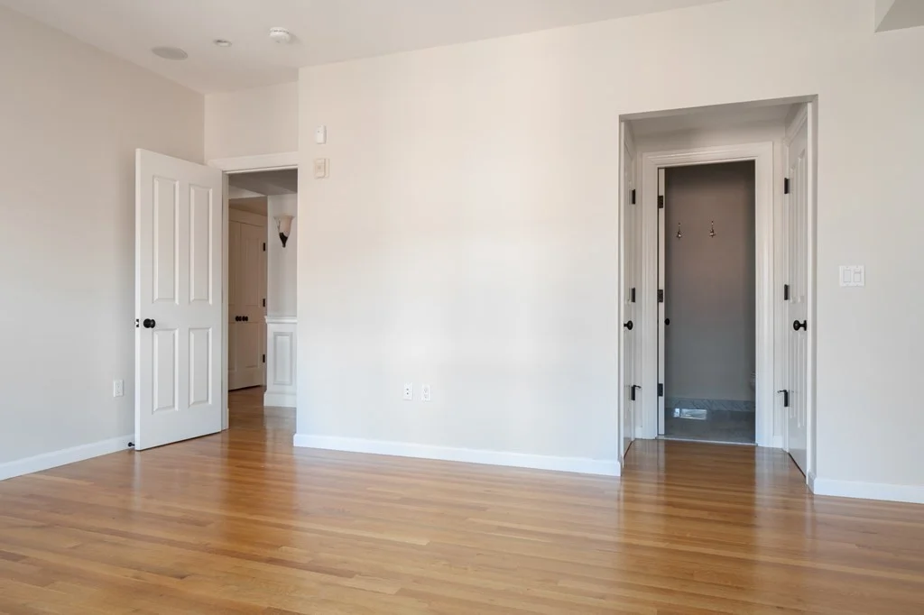 3 bed, 3 bath apartment for rent at 15 Marlborough St Unit 4, Back Bay — photo 18 of 24