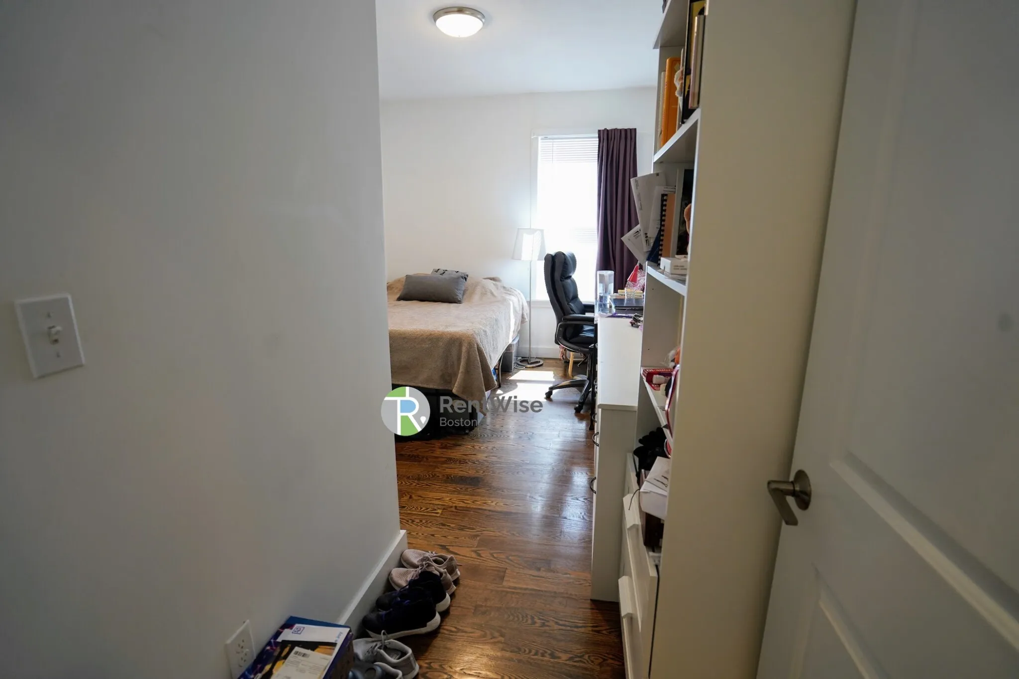 3 bed, 1.5 bath apartment for rent at 15 Marney St Unit 1, Wellington-Harrington — photo 13 of 26