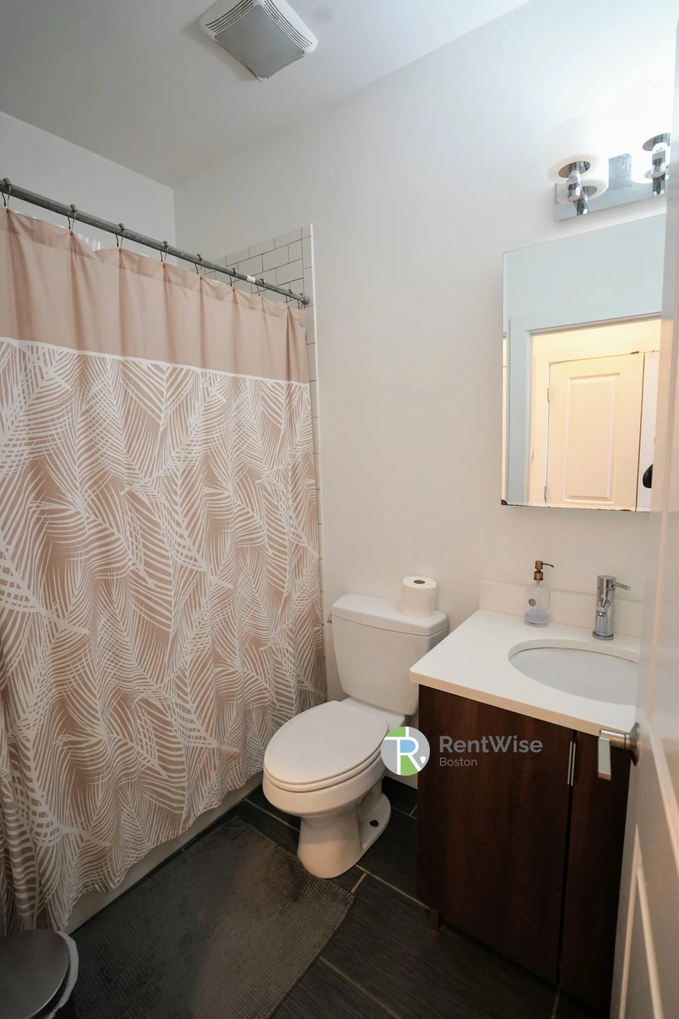 3 bed, 1.5 bath apartment for rent at 15 Marney St Unit 2, Wellington-Harrington — photo 17 of 26