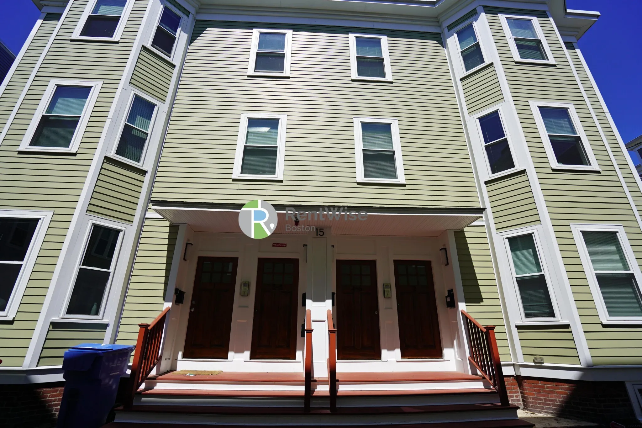 3 bed, 1.5 bath apartment for rent at 15 Marney St Unit 2, Wellington-Harrington — photo 19 of 26