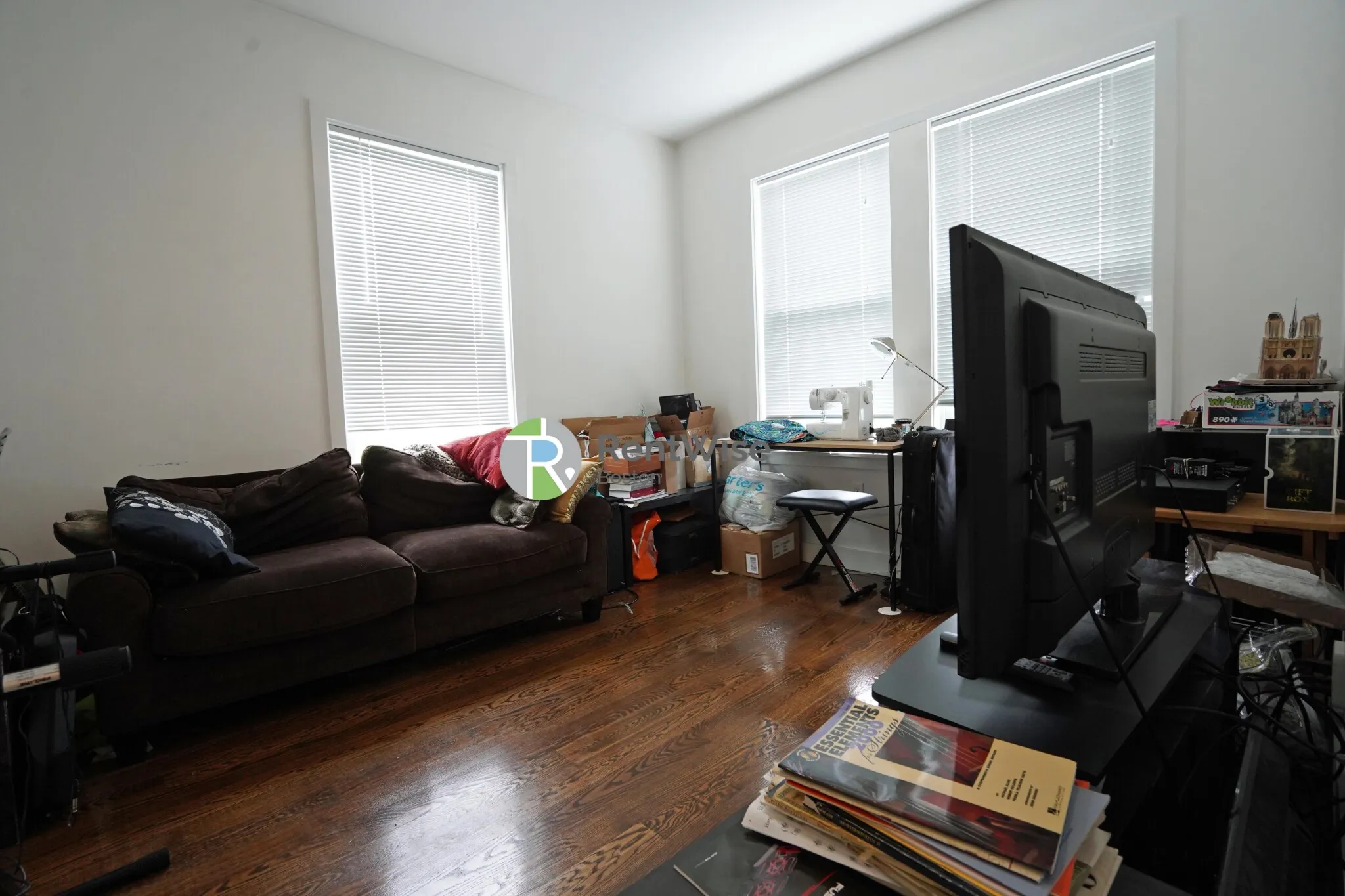 3 bed, 2 bath apartment for rent at 15 Marney St Unit 3, Wellington-Harrington — photo 1 of 25