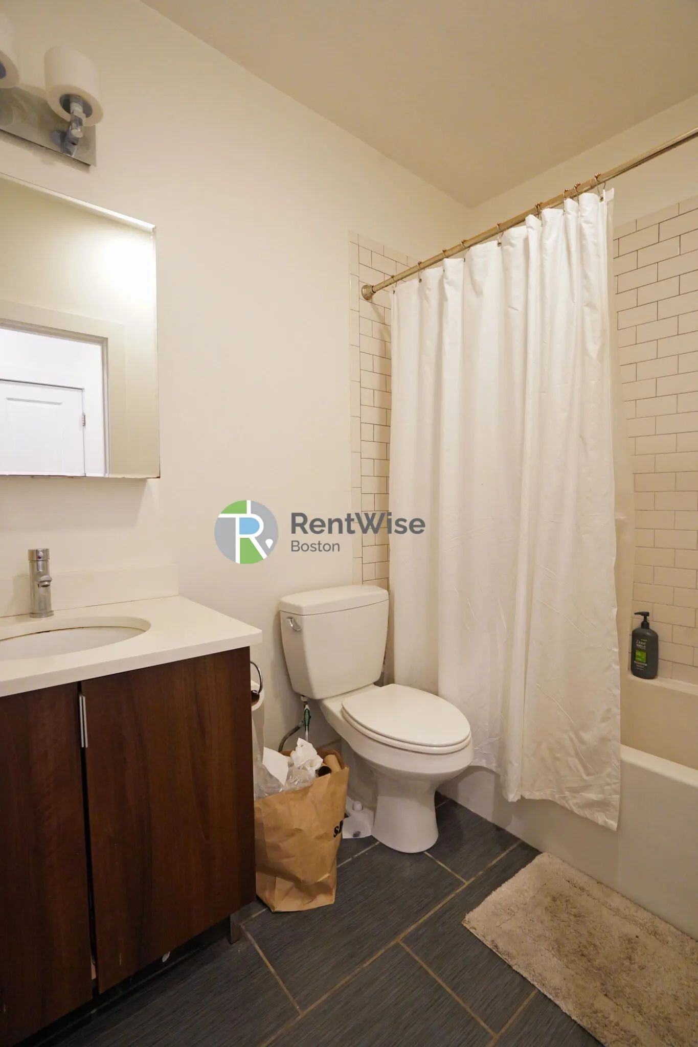 3 bed, 2 bath apartment for rent at 15 Marney St Unit 3, Wellington-Harrington — photo 11 of 25