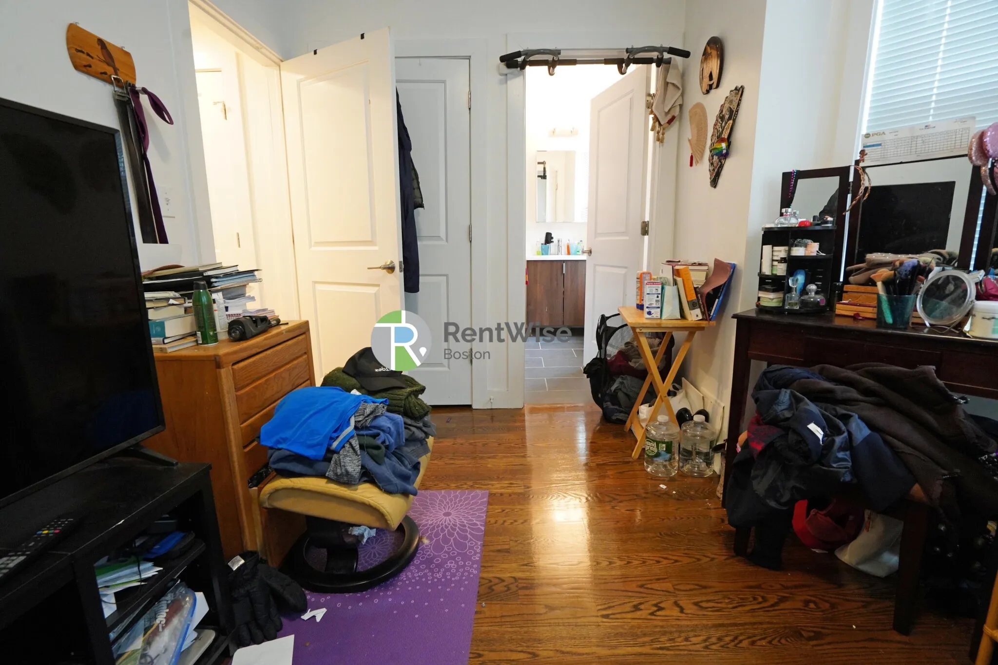 3 bed, 2 bath apartment for rent at 15 Marney St Unit 3, Wellington-Harrington — photo 14 of 25